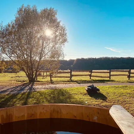 Sarkany Bio Panzio Bed & Breakfast